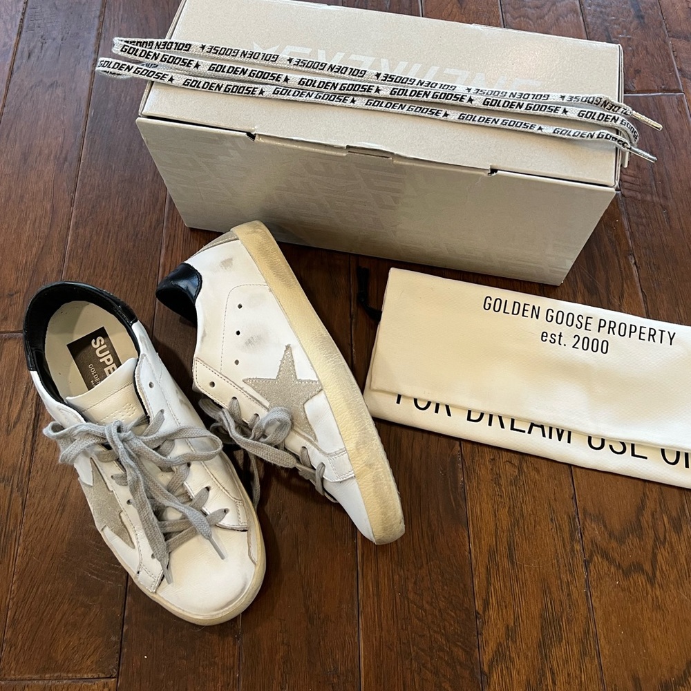 GOLDEN GOOSE SNEAKERS